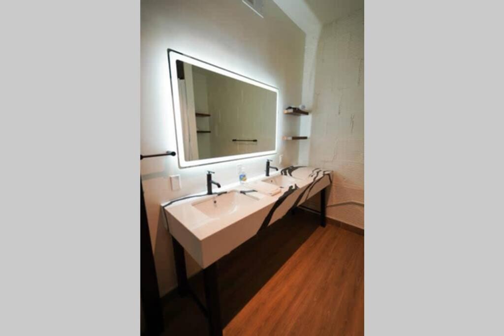 3E - *Renovated* 3 Min To Hillman Cancer Center Sleeps 6 Πίτσμπουργκ Εξωτερικό φωτογραφία